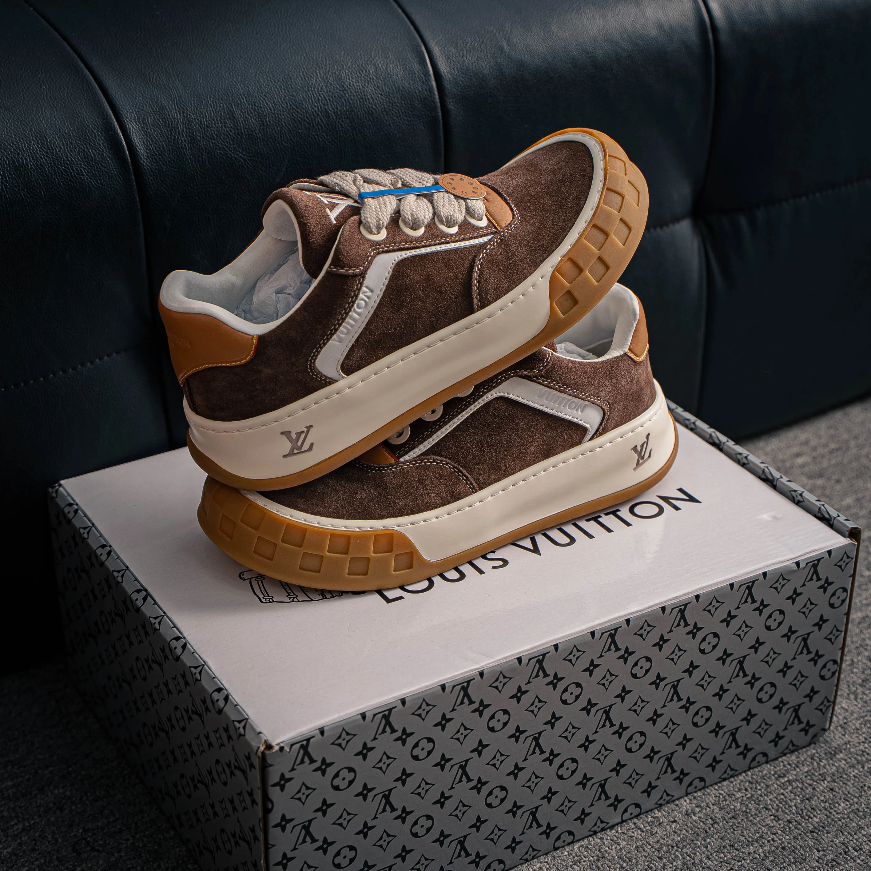 # LV LOUIS VUITTON Tilted Low Sneakers Series Low-Top Retro Versatile Skate Shoes 2026 Skate Shoes Shoes